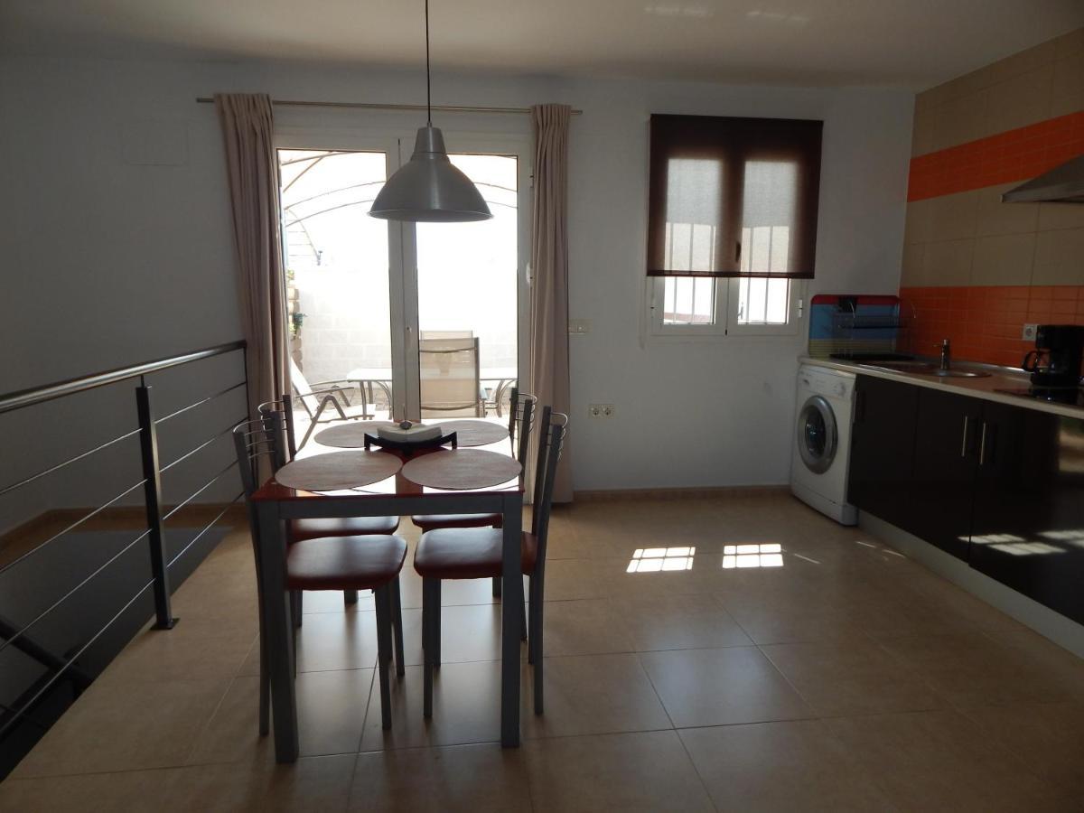 Apartamento Garcia Lorca,Solo Familia Y Parejas Conil De La Frontera Exteriör bild